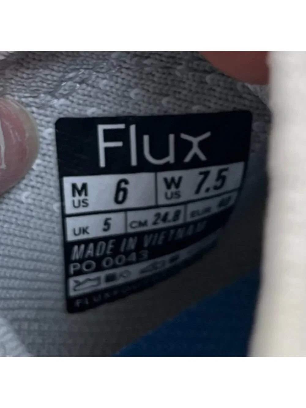 Flux Adapt Runner White Gum Womens Size 7.5 Running Athletic Walking Knit Shoes